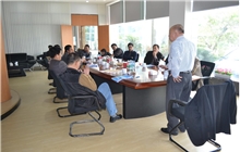 台商区中学校长一行莅临澳门网上博彩考察指导